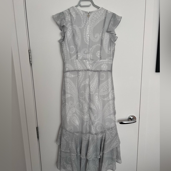 Tommy Hilfiger Beautiful cocktail summer dress in size 4 - Picture 3 of 3